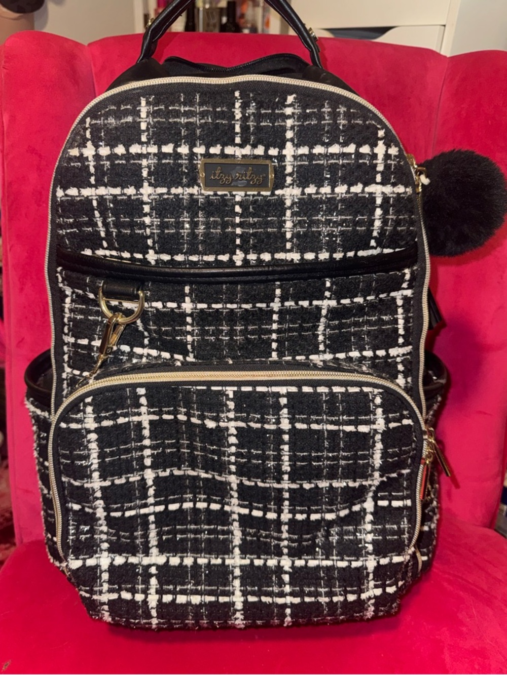 ITZY RITZY BOSS DIAPER BAG 🍼 - Picture 4 of 6